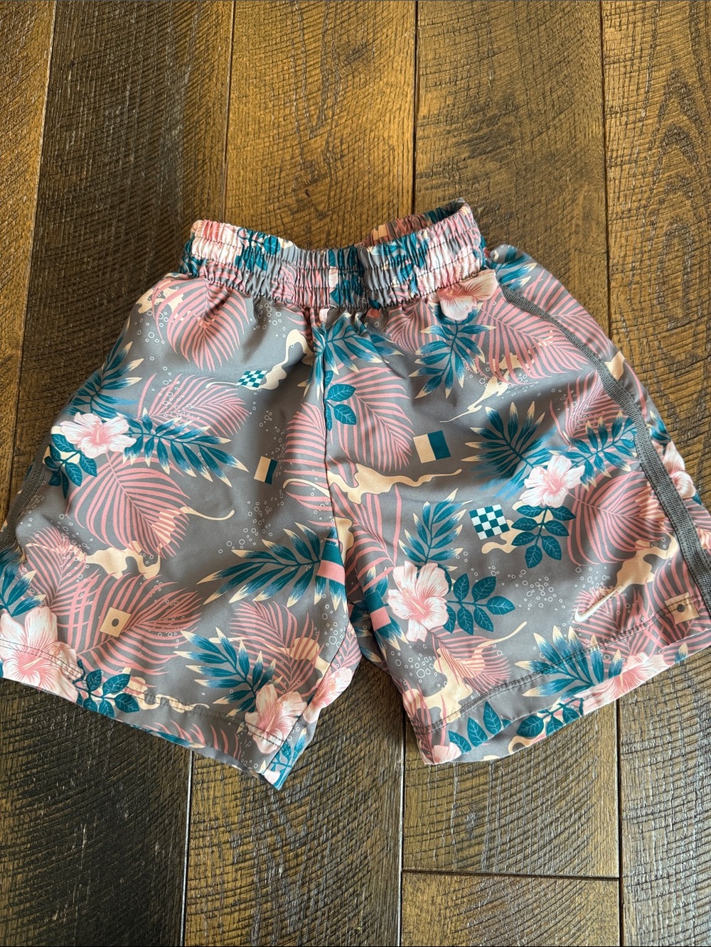 Boys Nike Tropical Print Shorts